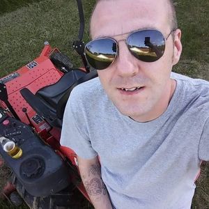 Meet your Posher, Cory